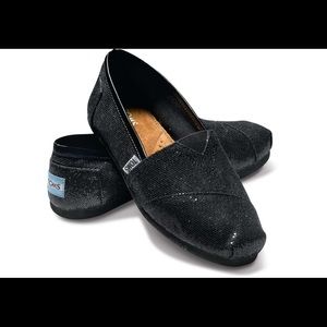 Sparkly Balck Toms!